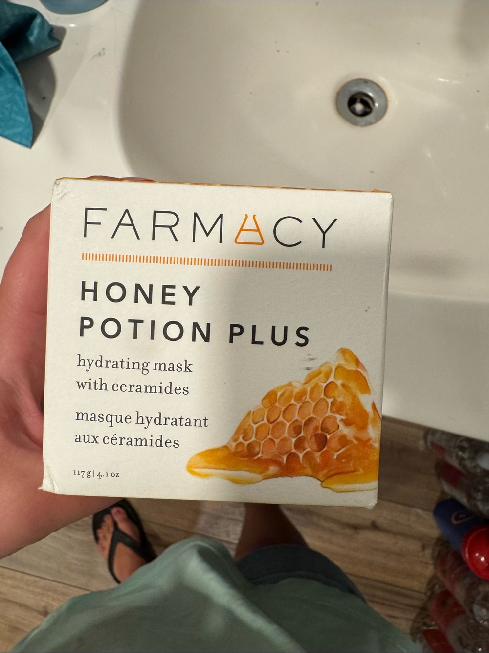 Farmacy Honey Potion Plus Hydrating Mask - White & Honey Gold